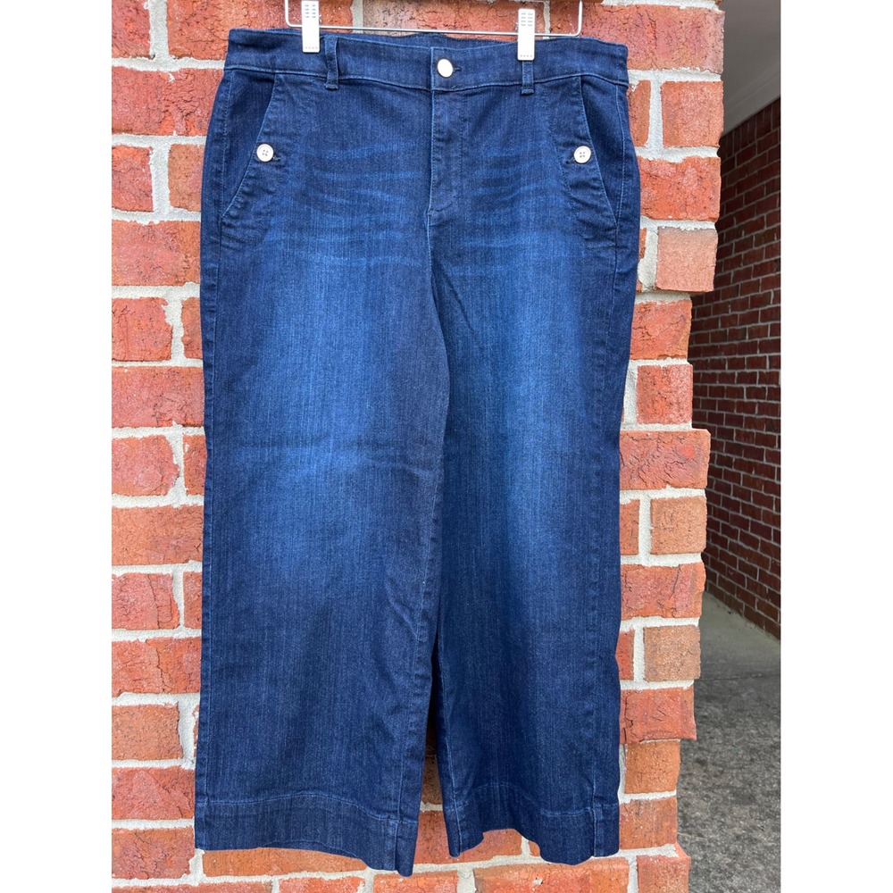 Chicos Dark Wash Wide Leg Crop Jeans Sailor Button Denim Size 2 Medium Indigo